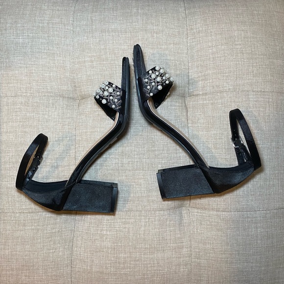 3-Inch Black Heels with Pearl Embellishment - Picture 4 of 5